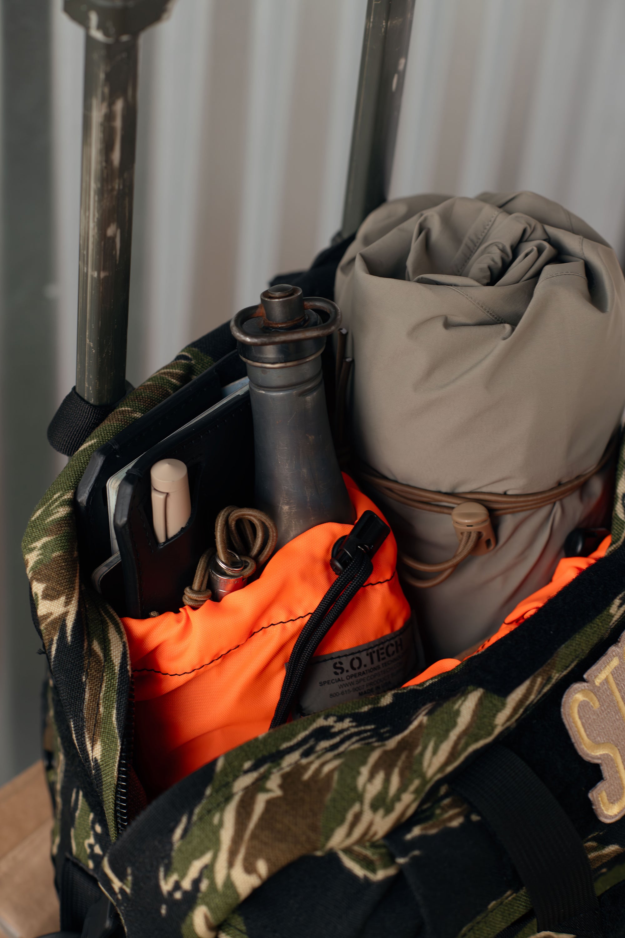 Mission Go Bag Tiger Stripe – S.O.Tech Tactical